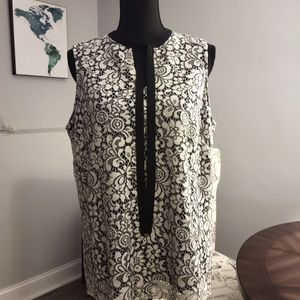 ADRIANNA PAPELL black SLEEVELESS TOP W NECK TIE SZ M lace overlay